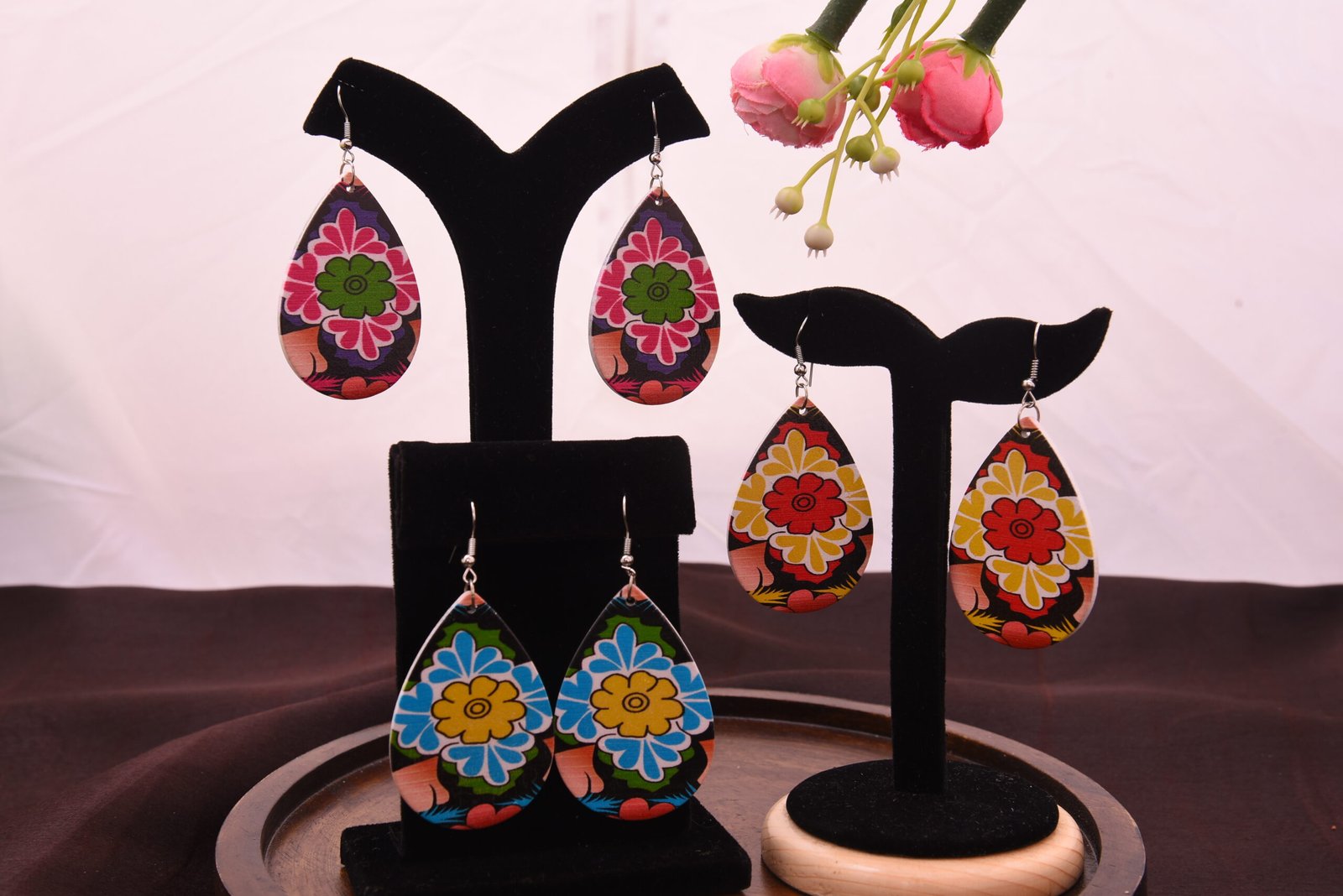 Floral Oval Shaped Drop Earrings